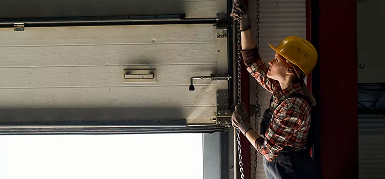 Addressing Common Garage Door Stoppage Issues in Kyle, TX