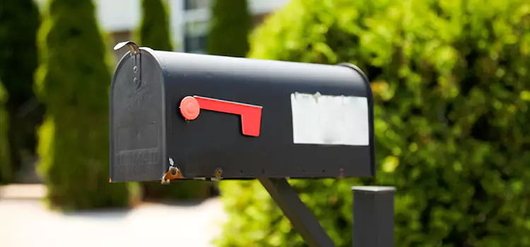 Secure Mailboxes for Packages Kyle